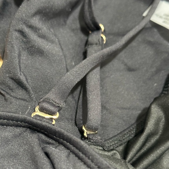 NWT/ Yonique One Piece Swimsuit/ SIZE: LARGE - Picture 10 of 16